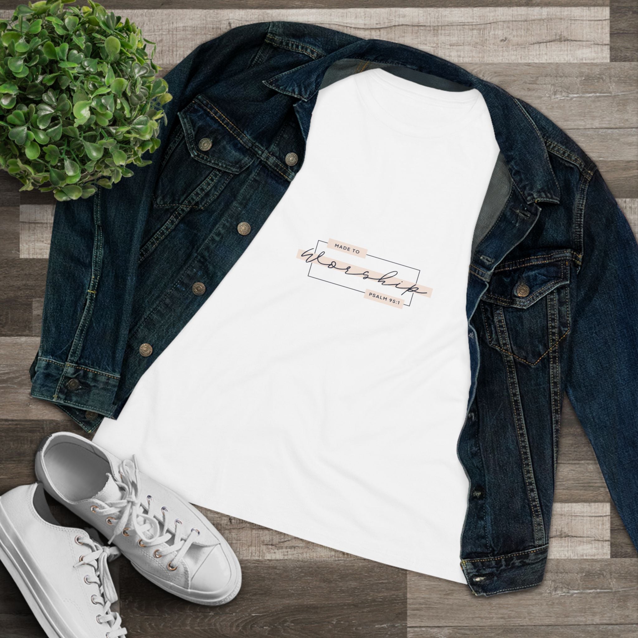 Women's Tee — 'Made to Worship' Graphic